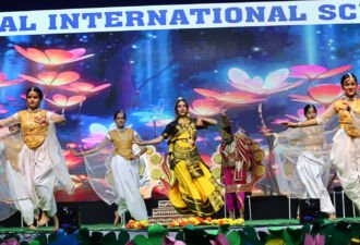 Aarohan 2023 Unveiling a Spectacle of Talent! (7) Aarohan 2023 Unveiling a Spectacle of Talent! (7)